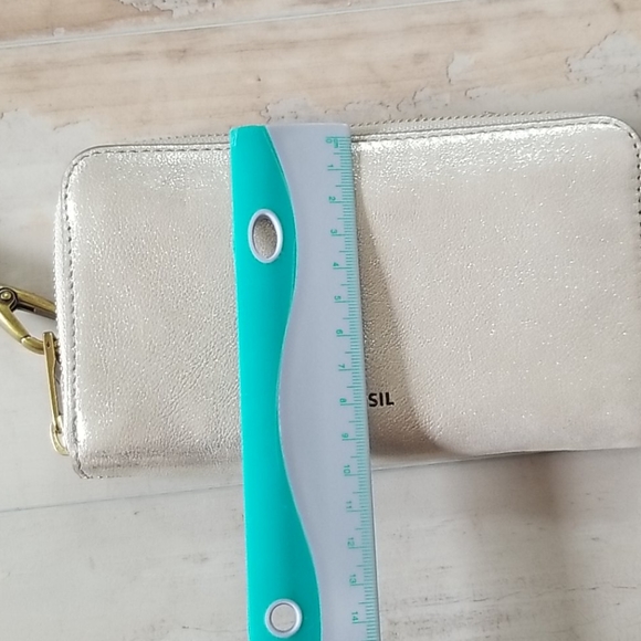 Fossil wristlet - Picture 6 of 6